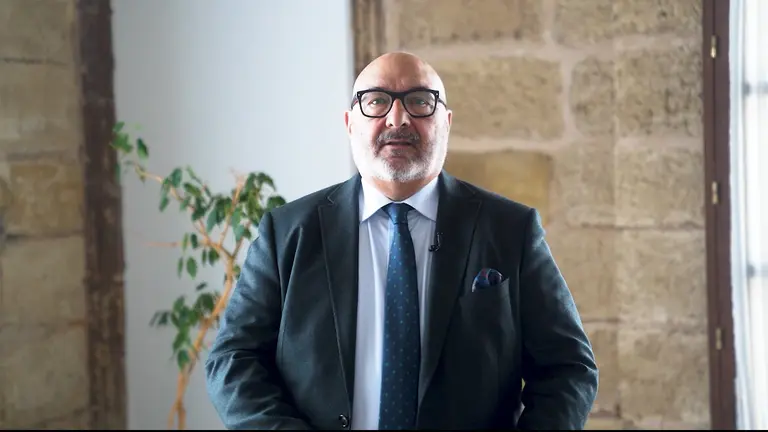 El diputado auton&oacute;mico de VOX por C&oacute;rdoba, Alejandro Hern&aacute;ndez, ha explicado que&nbsp; &ldquo;lo sucedido en C&oacute;rdoba refleja una absoluta falta de control y supervisi&oacute;n en estos centros, lo que ha desembocado en una enorme tragedia